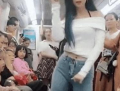 小姐姐背摇,小姐姐的迷人背摇风采